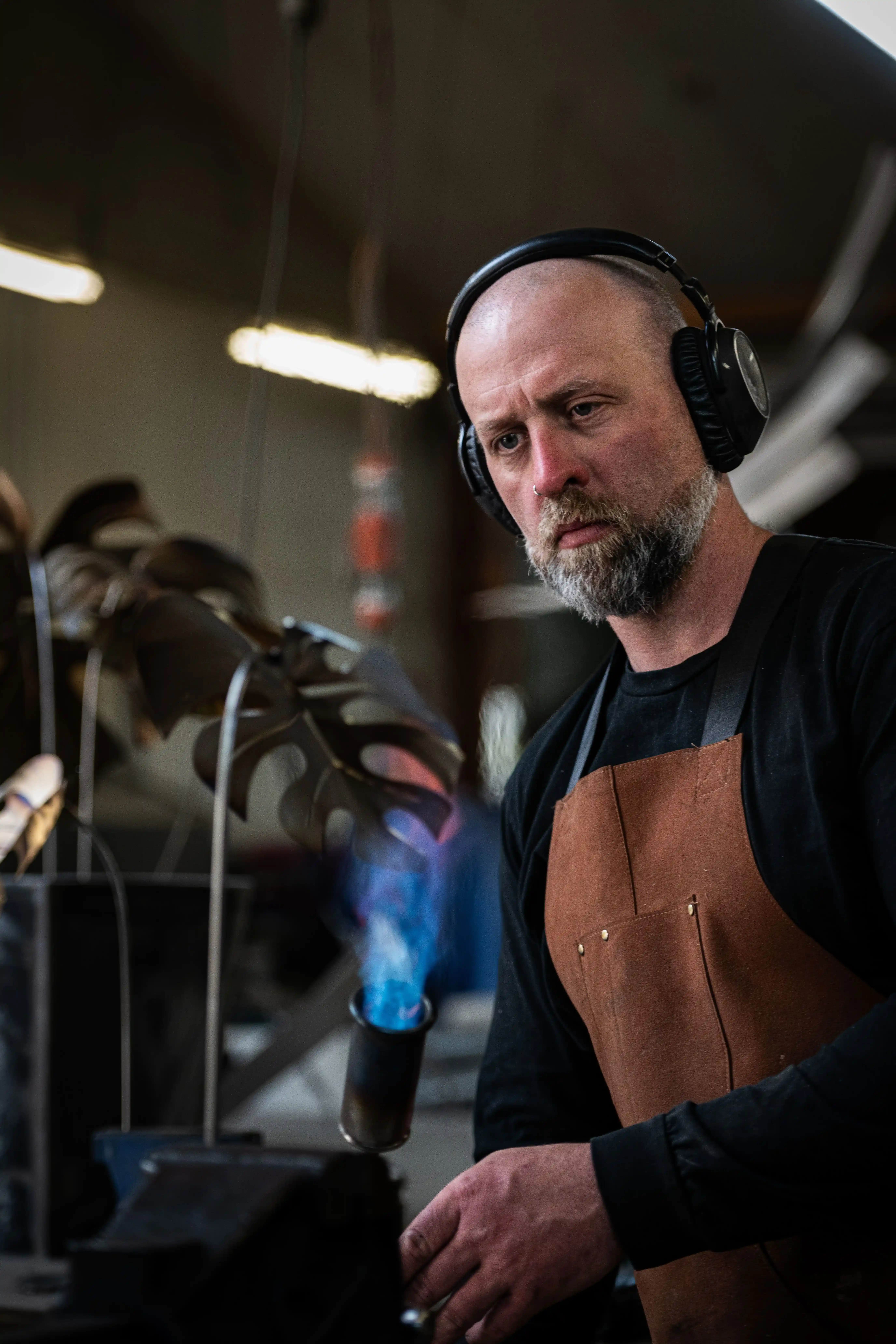The artist at work in the Cohen Workshop, Nelson NZ